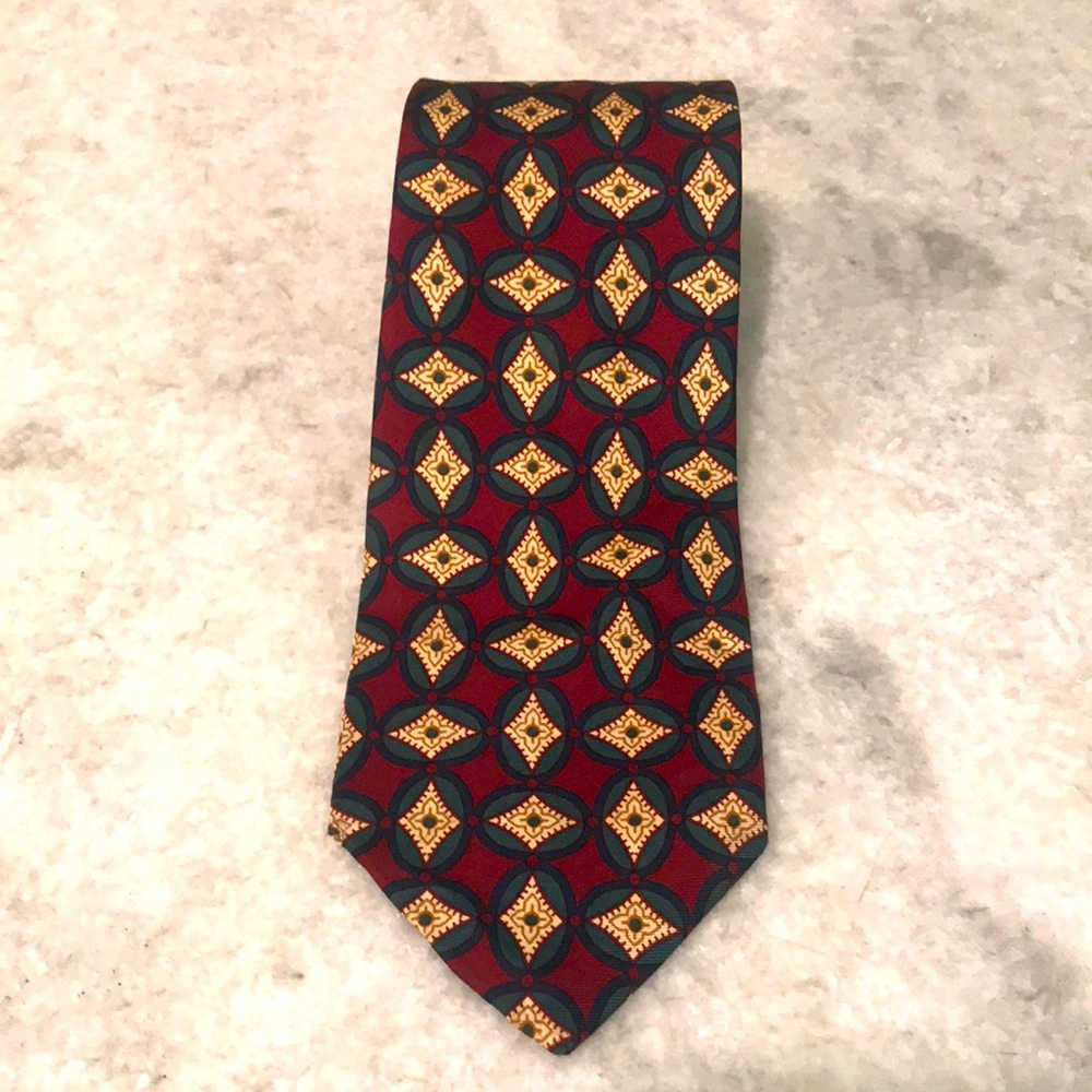 Brooks Brothers Silk Tie Mens Burgundy Gold Navy Blue Geometric Designer USA
